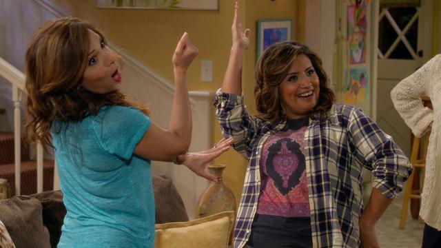 Cristela 1x7
