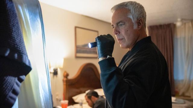 Bosch: Legacy 3x8
